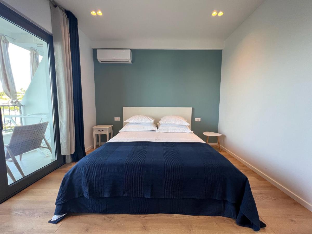 Beachfront Comfort Apartments Sinajko بودغورا المظهر الخارجي الصورة